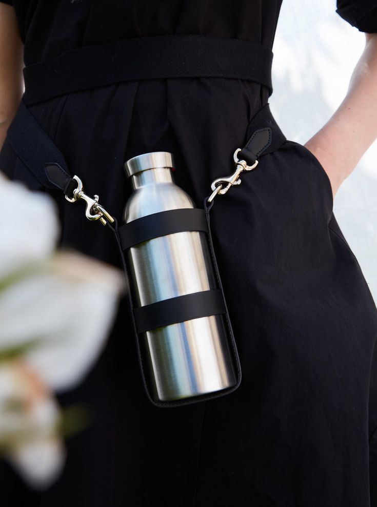 CARRY STRAP